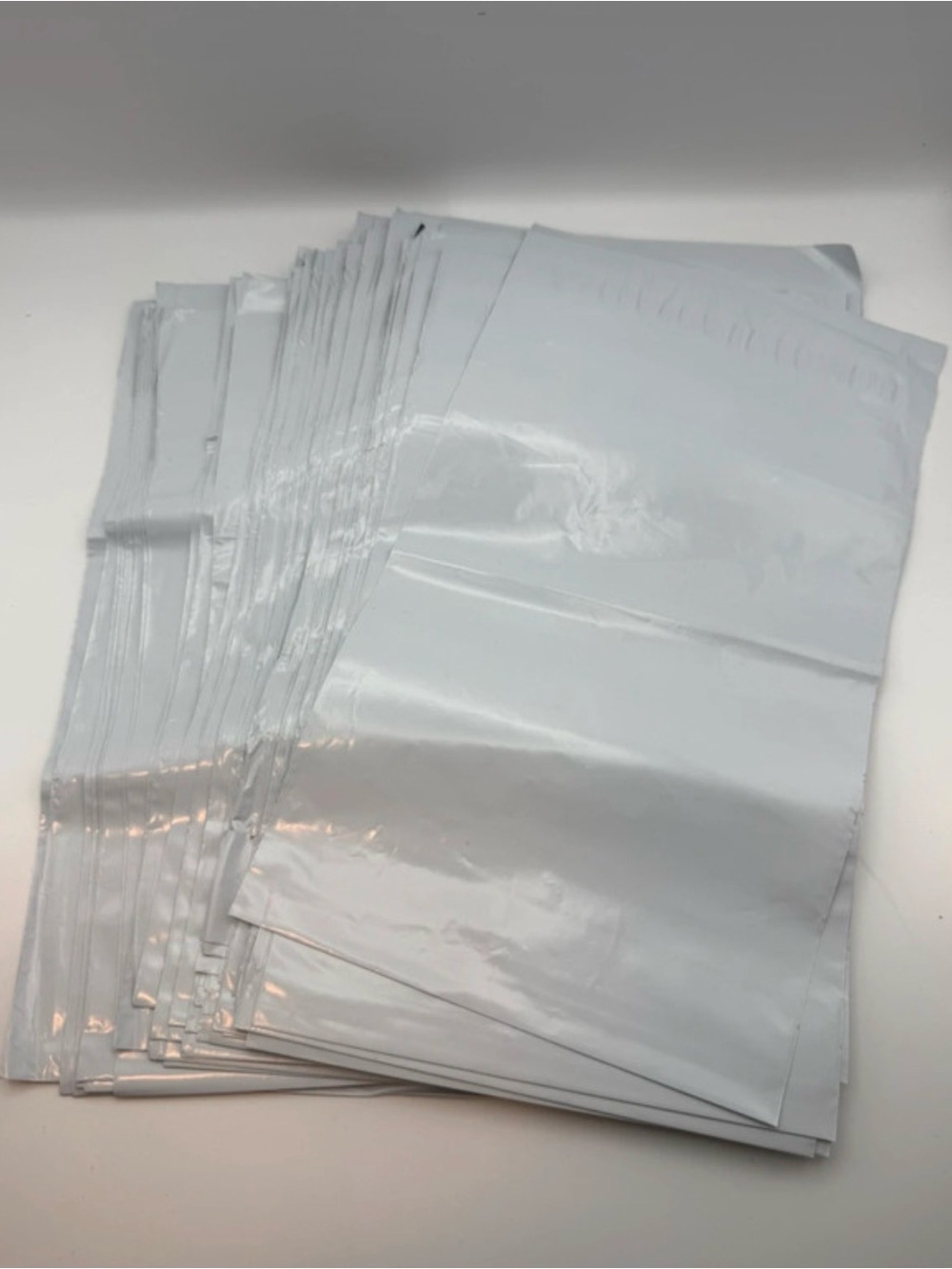 Poly mailers bundle Of 50 Units 6” x 9” Material: PE (Polyethylene) - Picture 16 of 16